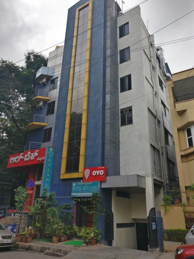 Hotel Skyland Bangalore Esterno foto