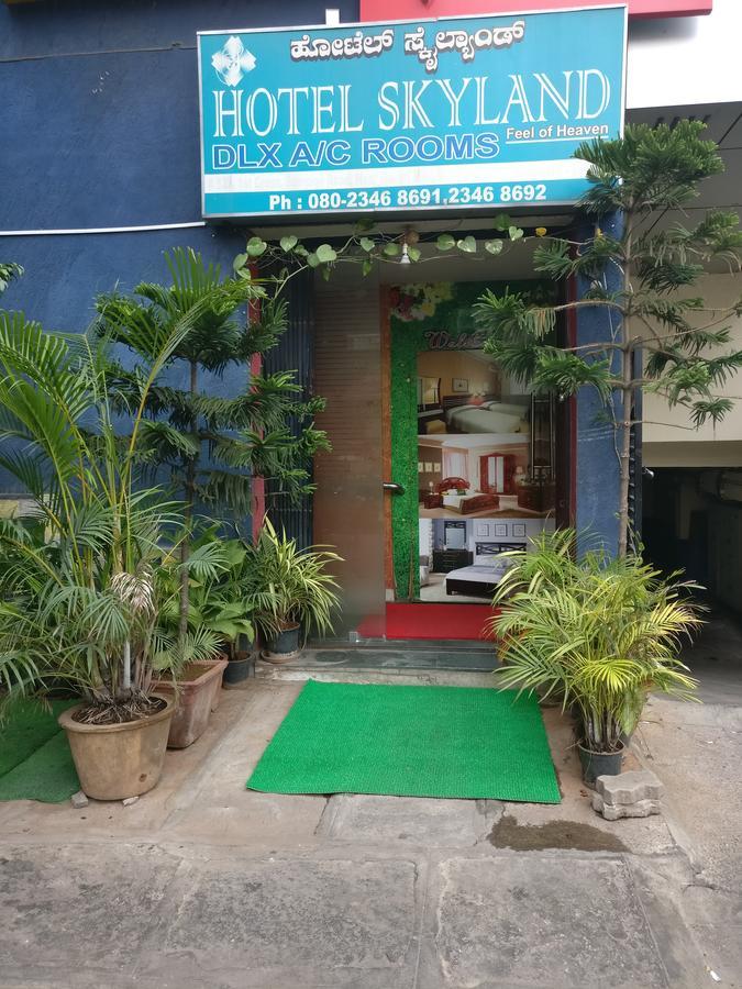 Hotel Skyland Bangalore Esterno foto
