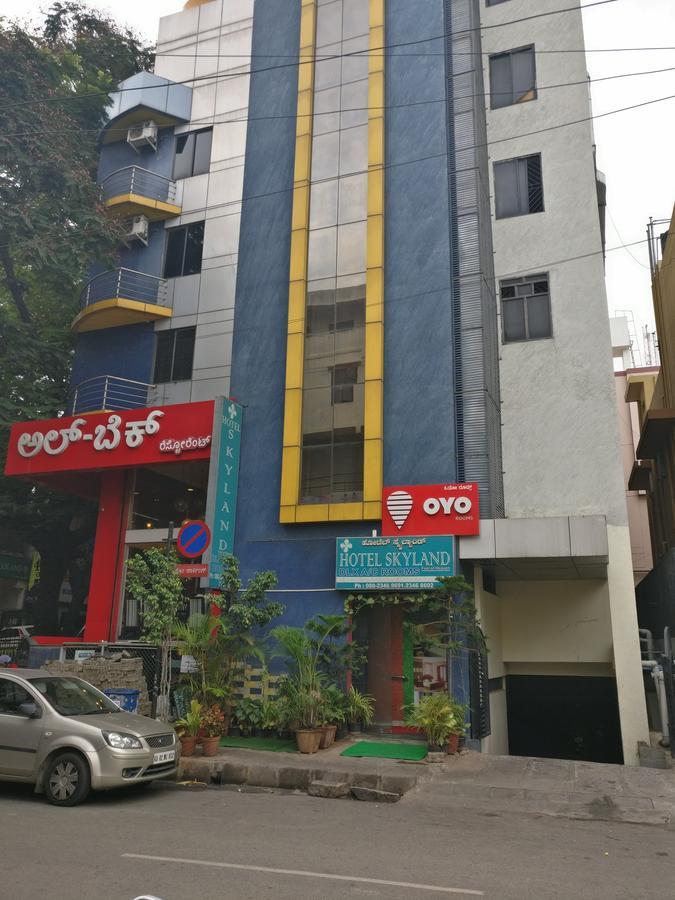 Hotel Skyland Bangalore Esterno foto